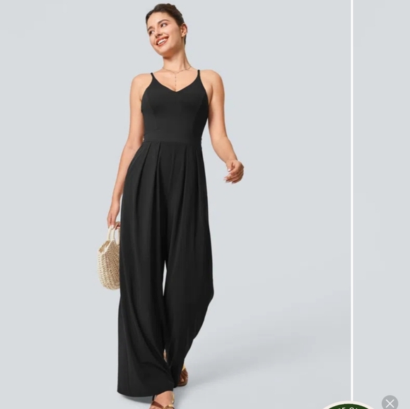 HALARA Pants - NWT Halara Black Breezeful Jumpsuit Wide leg Quick Dry Medium G142